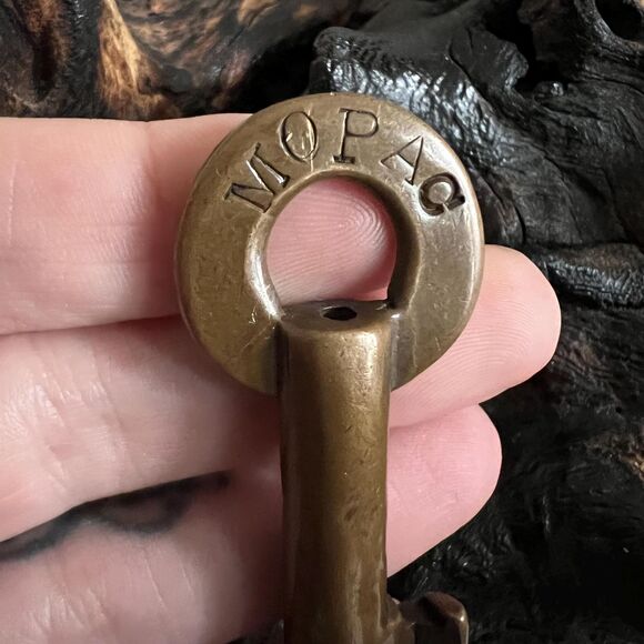 Missouri Pacific Lines MOPAC Railroad RR FS Hardware Employee Numbered - Picture 3 of 7